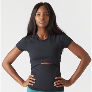 NWT Glyder Keyhole Tee - M